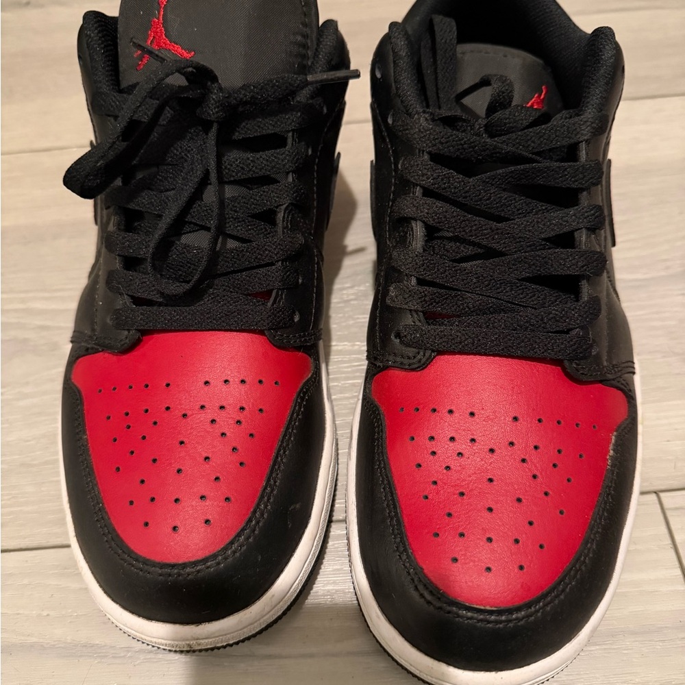 Men’s Air Jordan 1 Low Black and Red
